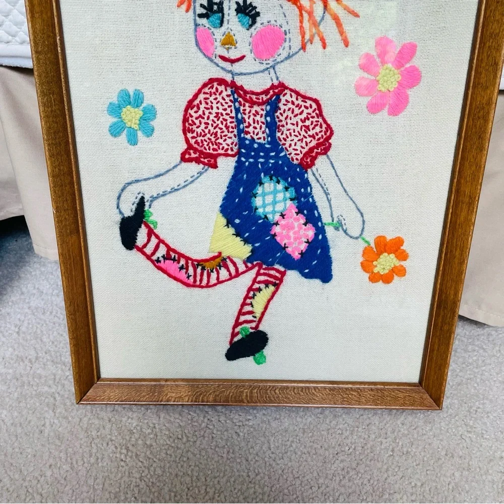 Vintage Framed Embroidered Crewel Rag Doll Set Children’s Nursery - Picture 6 of 9